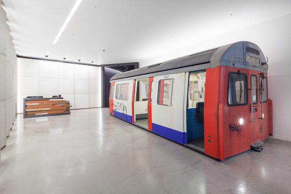 Orms Acrylicize Relay Aldgate